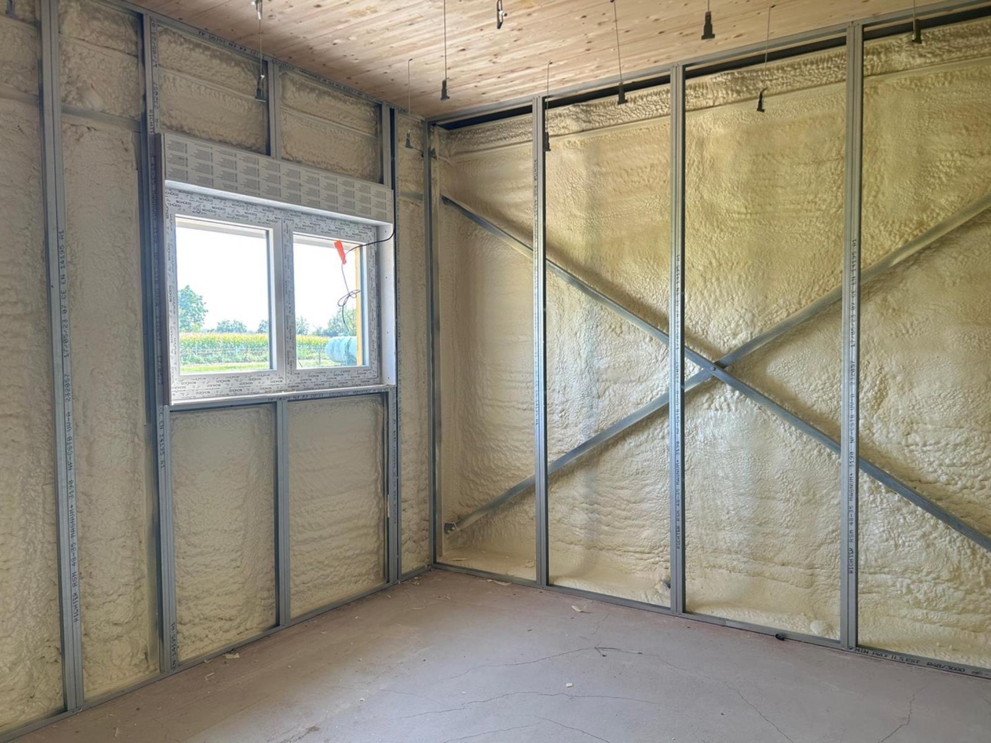 Quels sont les meilleurs murs à isoler avec de la mousse projetée pour optimiser votre isolation thermique ? Mutzig